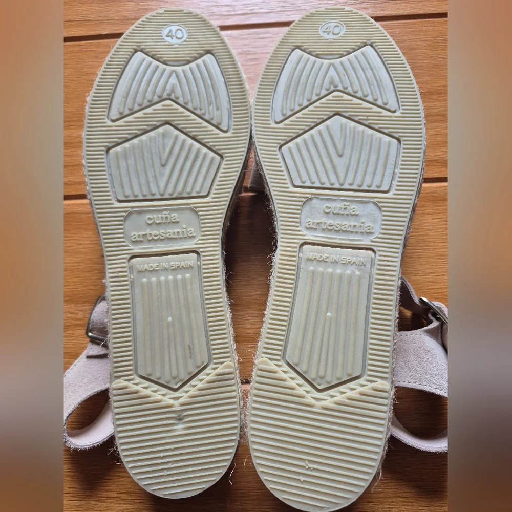Gaimo Strappy‎ Leather Sandals - Size 40 (9.5 US)